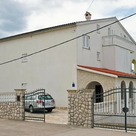 With A Parking Space - 5526 Apartment *