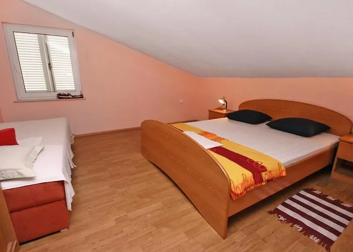 Apartment With A Parking Space - 5526 *