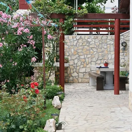 With A Parking Space - 5526 Apartman