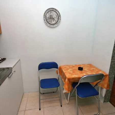 With A Parking Space - 5526 Apartment Novi Vinodolski